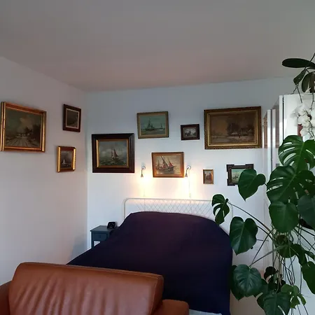 Apartment Bij De Dijk